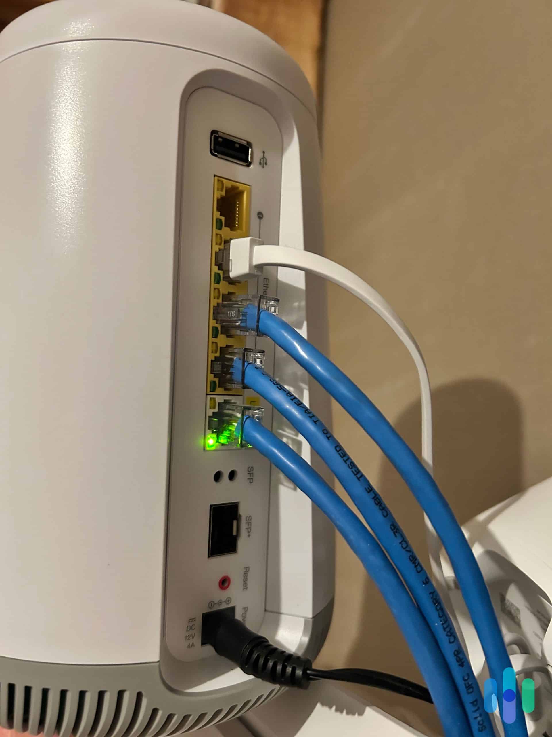 centurylink router blinking blue