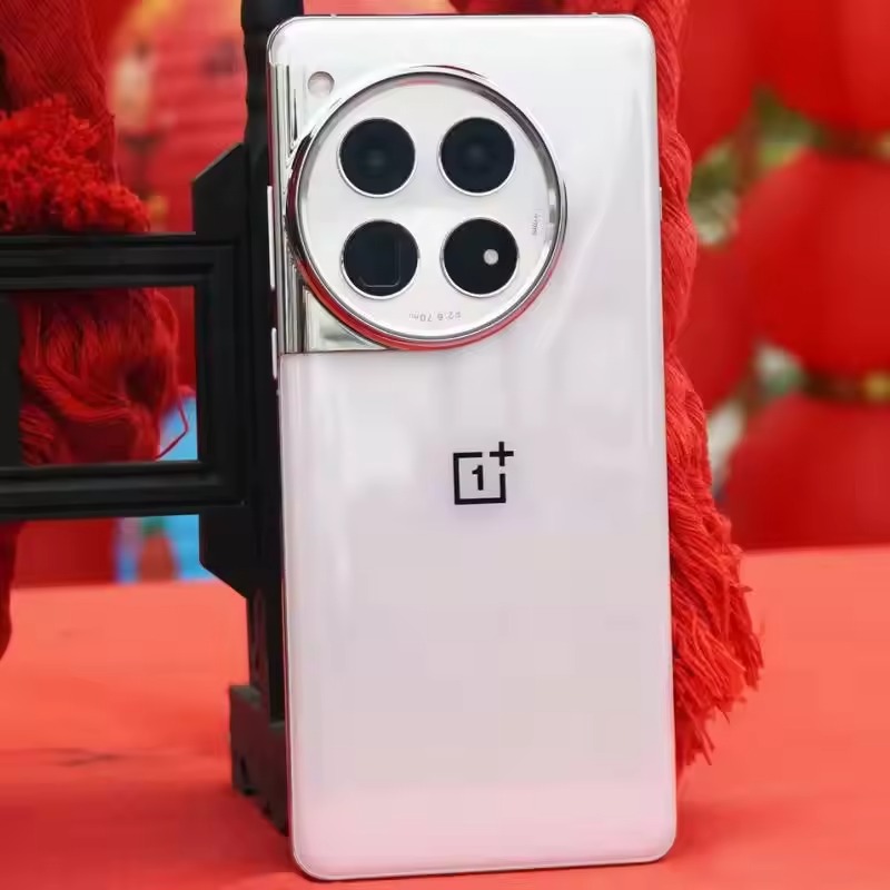 OnePlus-12